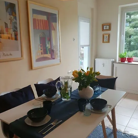 Apartament Stylisch-gemuetliche 70qm Im Zentralen D-derendorf Düsseldorf