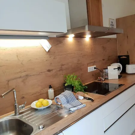 Stylisch-gemütliche 70qm Im Zentralen D-derendorf *