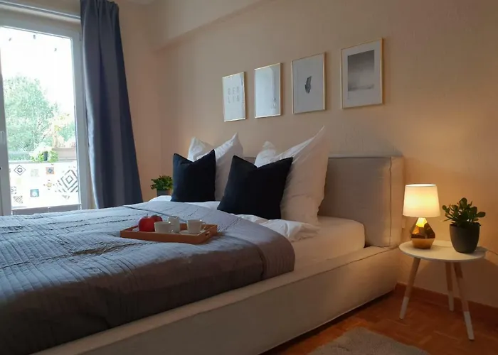 Apartmán Stylisch-gemuetliche 70qm Im Zentralen D-derendorf
